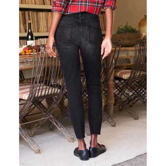 Frank & Eileen Sligo Skinny Jean in Washed Black Raw Hem Size 26 - Picture 2 of 9
